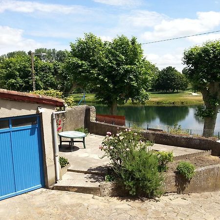 Le Gite Du Port Saint-Pierre-de-Boeuf Quarto foto